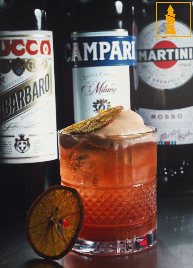 Un cocktail servito a La Torretta Molinella